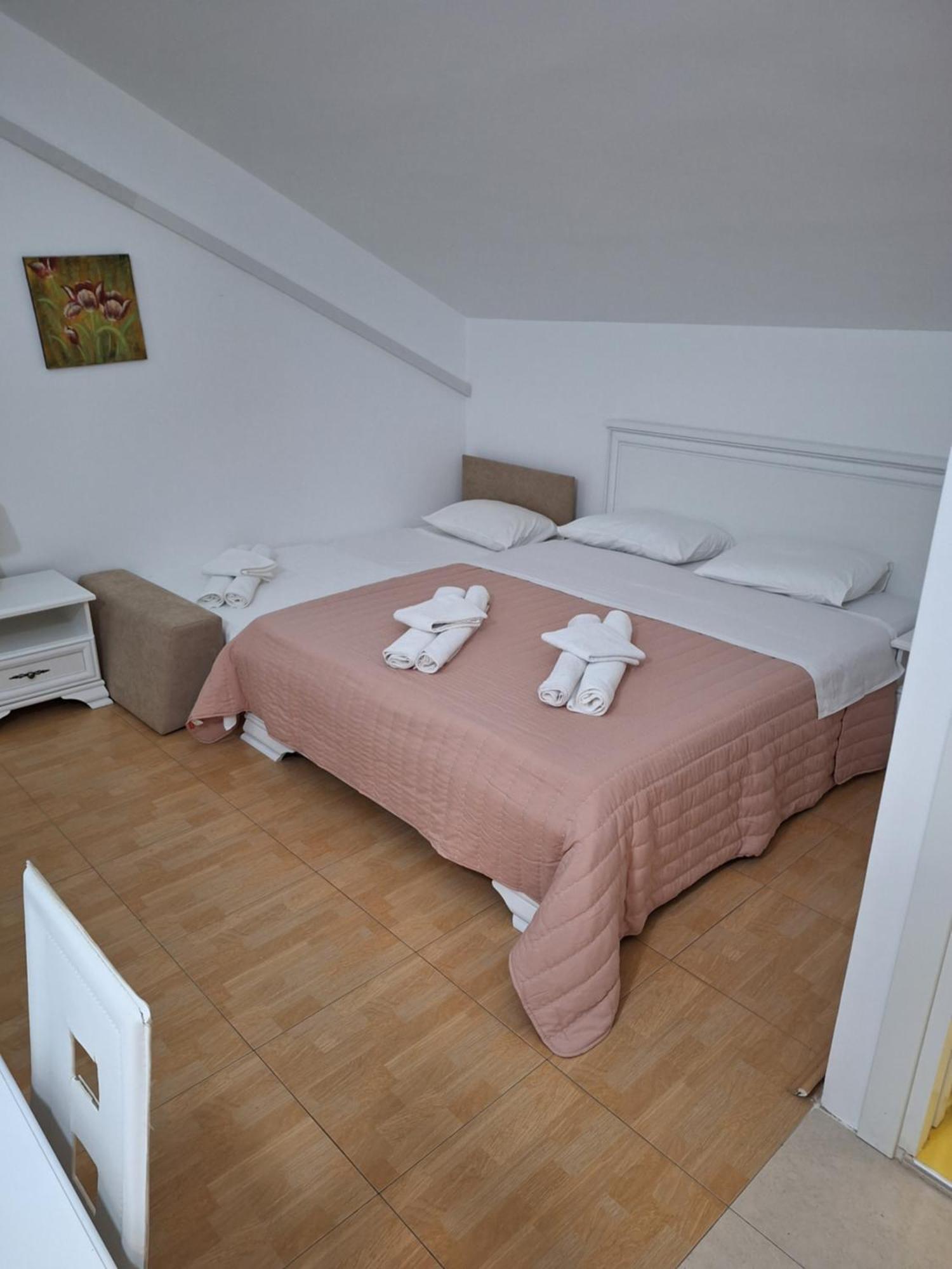 Apartmani P&M Tivat Exterior photo